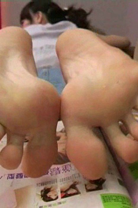 [cherryasianfeet高跟丝