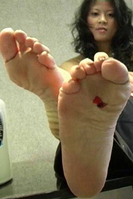 [cherryasianfeet高跟丝