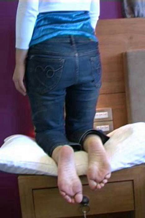 [cherryasianfeet高跟丝