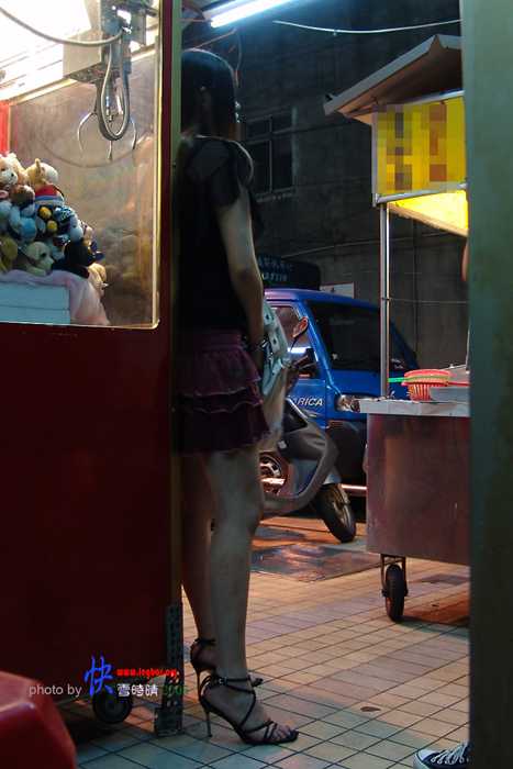 偷拍性感高跟美腿