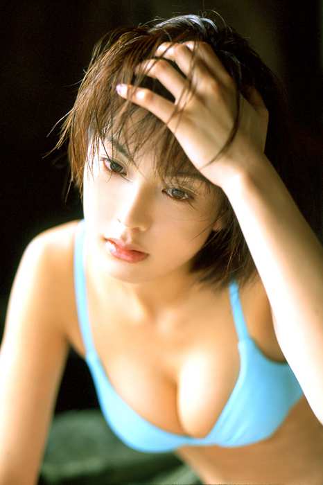 风情少妇比基尼少