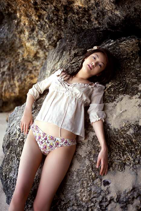 性感风情少妇比基