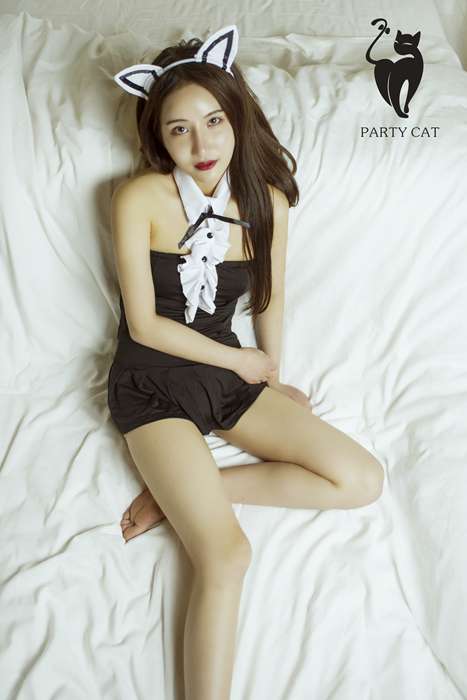 [轰趴猫partycat]ID0012 2017.12.03 第十二刊 文琳 [40P-211M]--性感提示：F杯全身丝袜屁股湿滑波峰高突