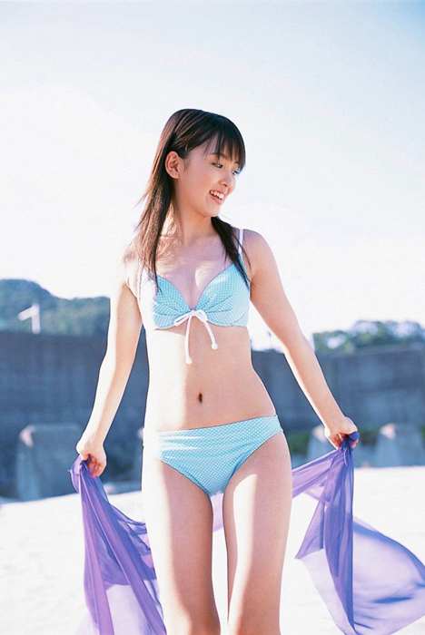 性感长发比基尼美