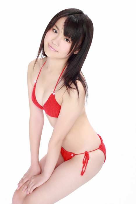火红长发比基尼长